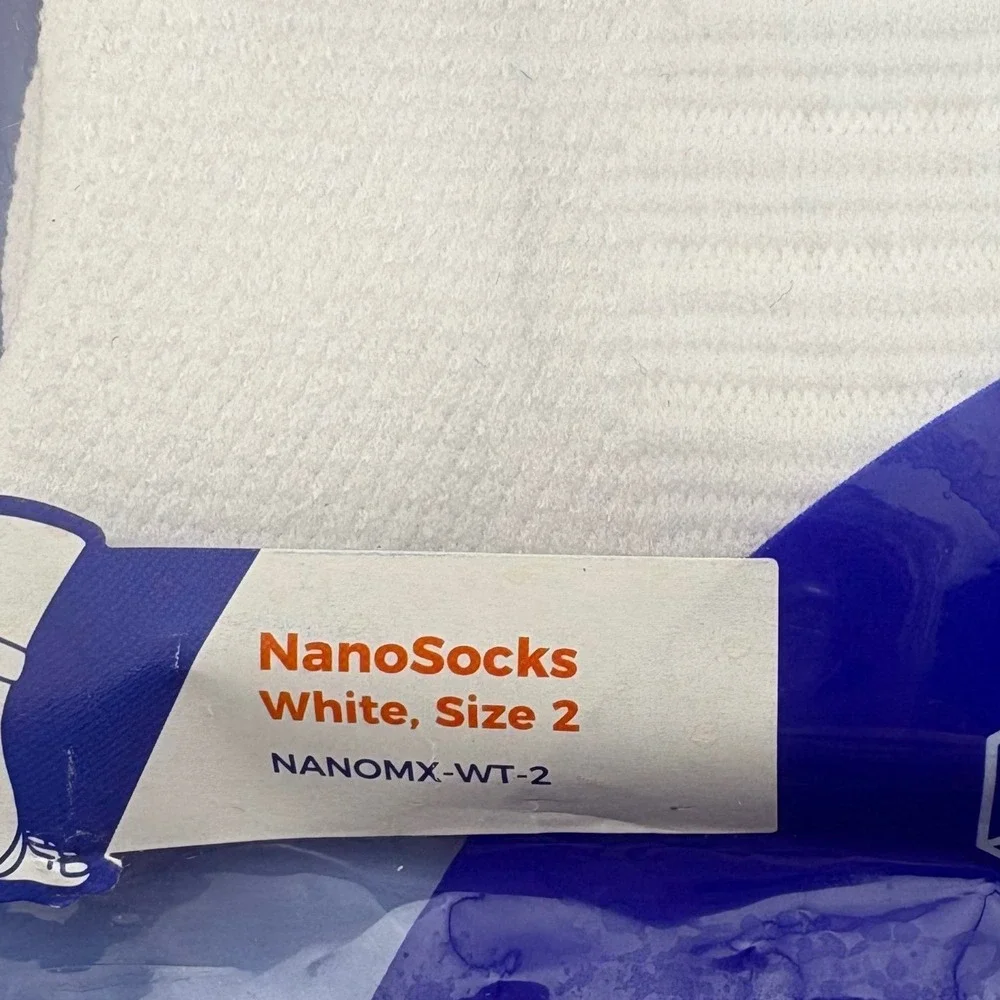NanoSocks White Size 2 Compression Socks 3-D Nano-Weave  Lot of 2‎ Pairs